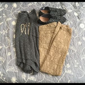 Hollister dark grey knit sweater